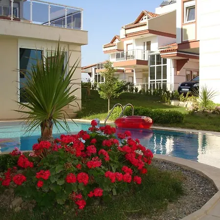 Side Villa *