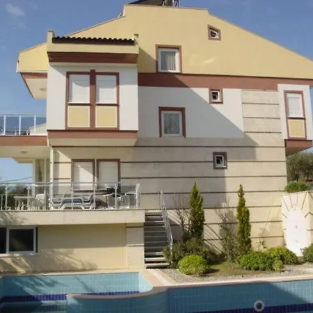 Side Villa