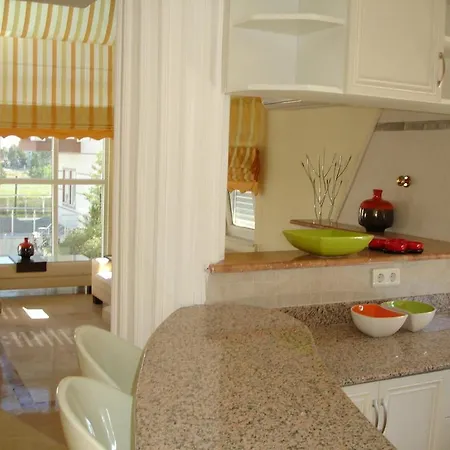 וילה Side Villa